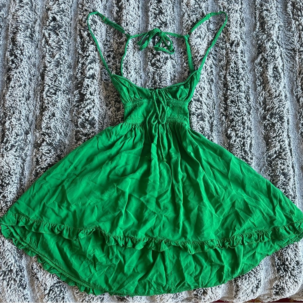 Isabella’s cabinet dress